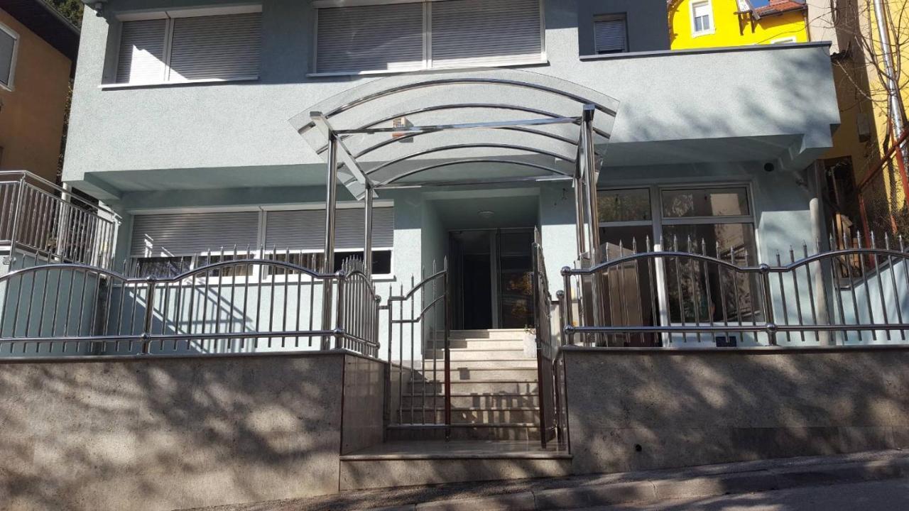 Apartment Esha SJJ Exterior photo